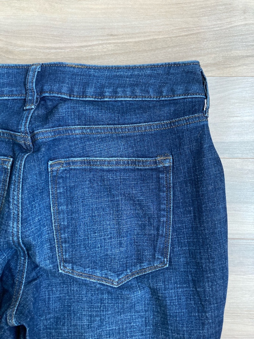 Sonoma high rise curvy bootcut jean no gapping at the waist size 8 - Picture 9 of 15